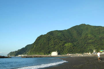 用宗海岸・用宗海水浴場